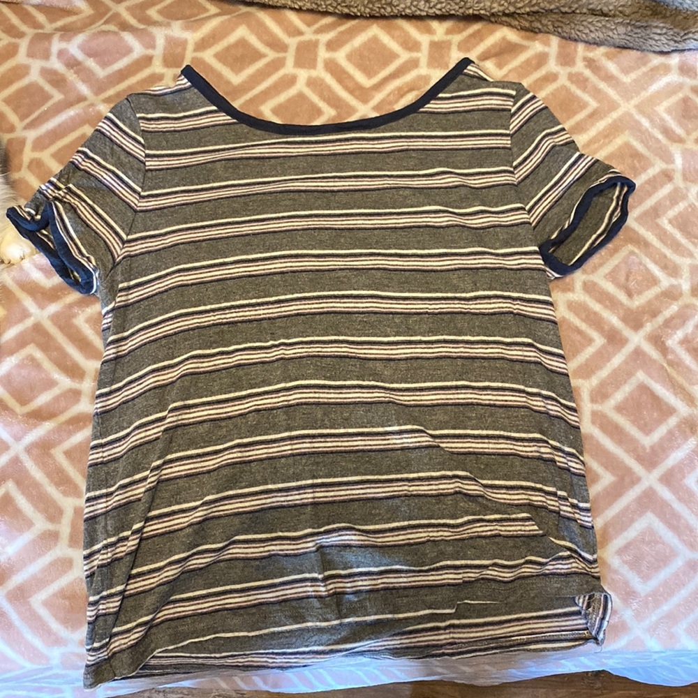 Small, Grey T-Shirt.